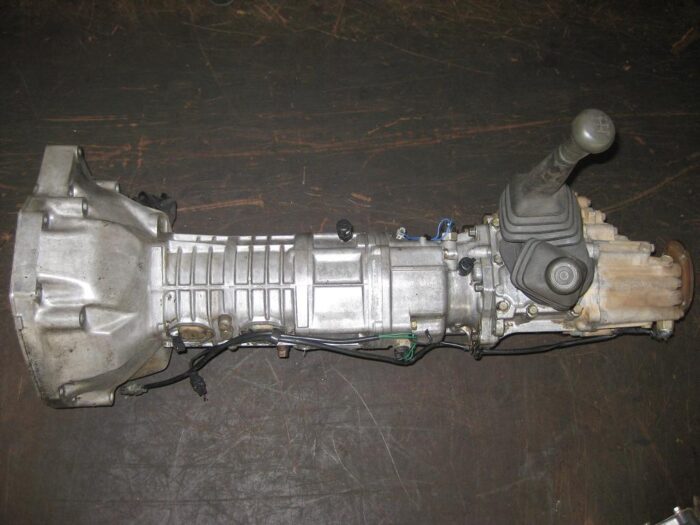 MAZDA G6 B2600 2.6 FLOOR M 4X4G