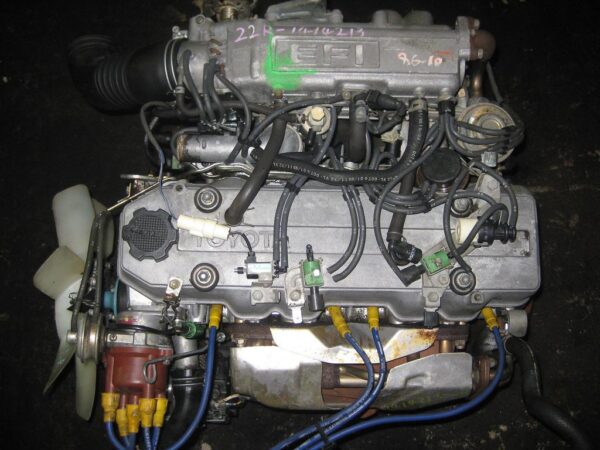 TOYOTA 22R 2.4 EFI HILUX